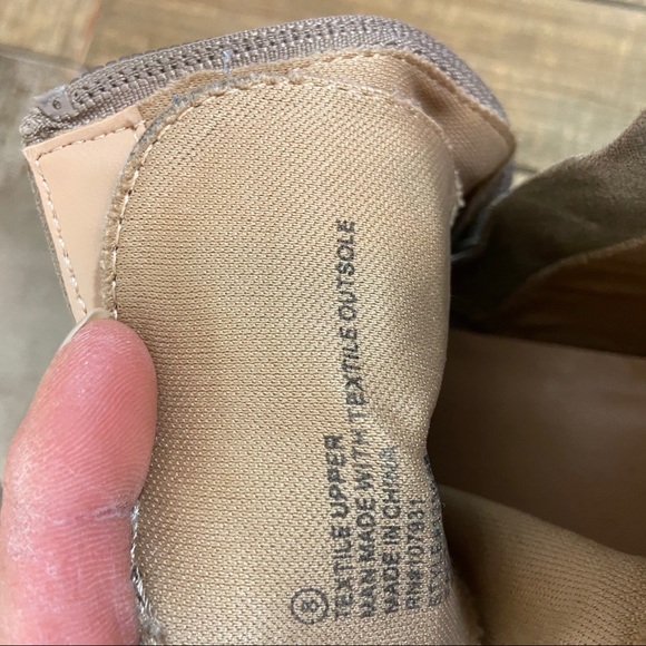 Taupe lace up justice booties size 8 - Picture 10 of 10